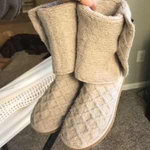 UGG Lattice Cardy in Sand Color EUC